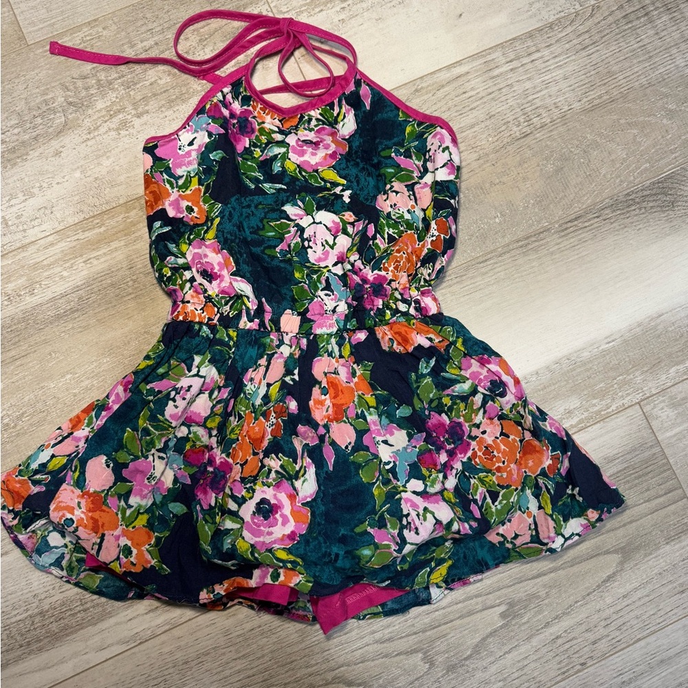 RICRAC & RUFFLES Floral Halter Romper w/ shorts | Size 3